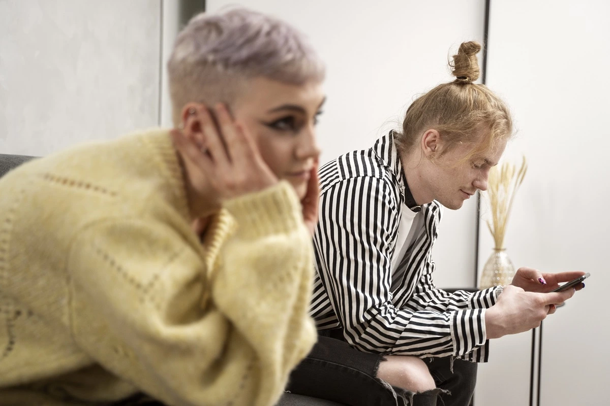 Between Us Club: Пространство опоры и ресурса (без темы)